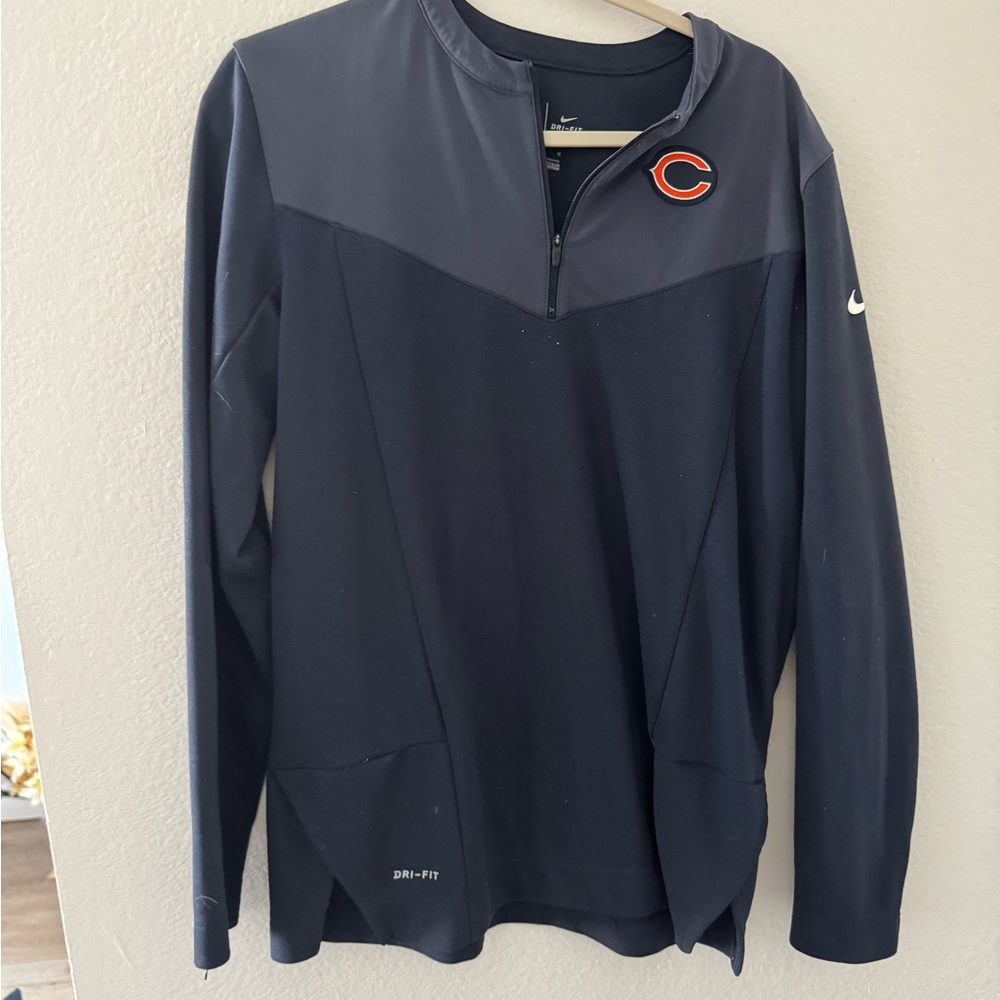 Nike Men's Navy Blue Shirt